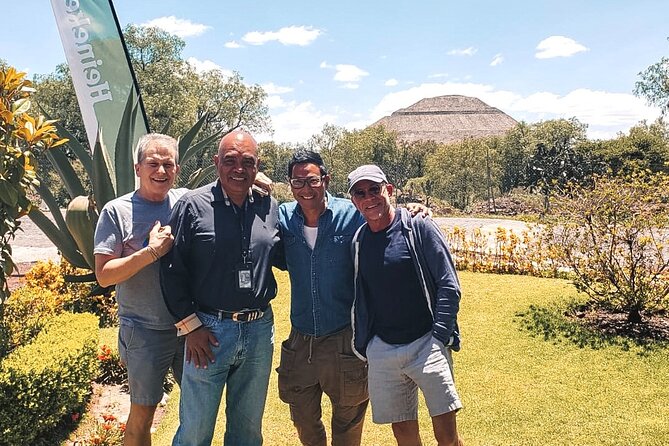 Teotihuacan Private Tour from Mexico City - The 8:00 am pickup from central Mexico City
