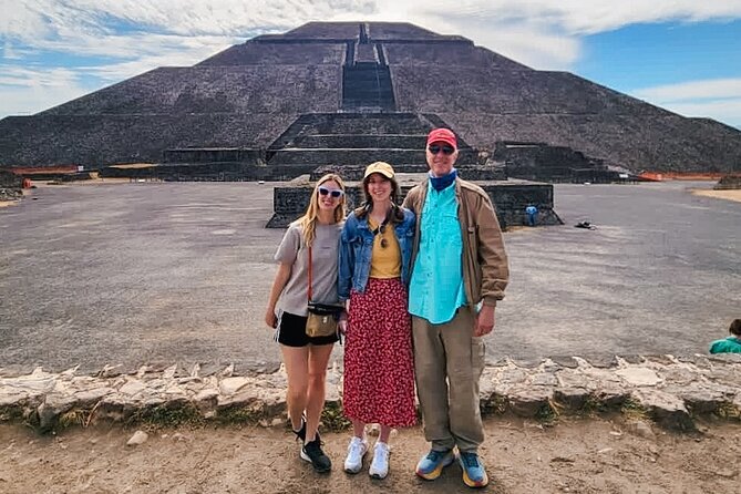 Teotihuacan Private Tour from Mexico City - Walking into the ancient city