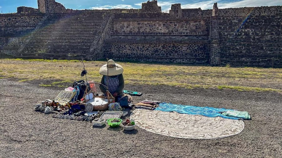Teotihuacan Pyramids: Guided Tour with Entry Ticket Included - Key points to know before you go