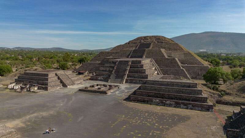 Teotihuacan Pyramids: Skip-the-Line Ticket - Entering Through the Separate Turnstiles