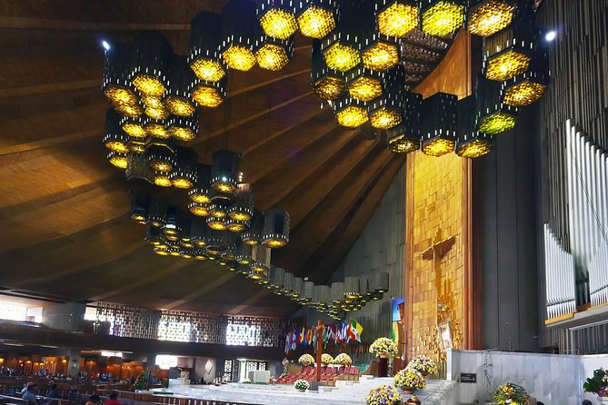 Teotihuacan, Shrine of Guadalupe & Tlatelolco Day Tour - The Basilica of Guadalupe and Mexico’s most important shrine