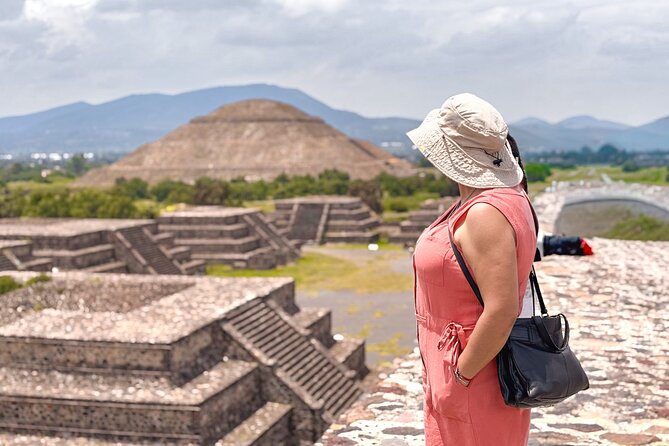 Teotihuacan without obligatory stops. No shops or restaurants. - Key points before you book