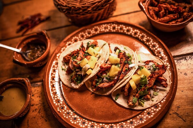 The Taco Tour in Playa del Carmen - Guide quality can shape the whole night