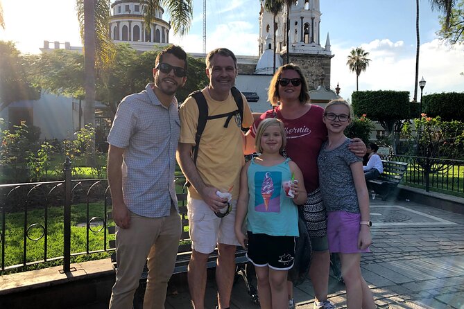 Tlaquepaque and Tonala Private Full-Day Tour - Starting in Tonalá’s market and main square