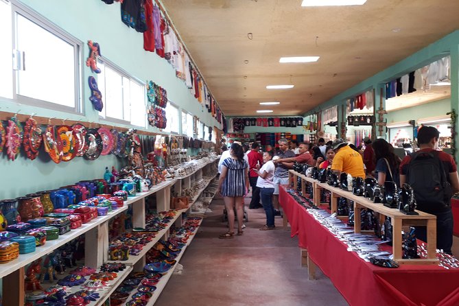 Tour from Cancun to Chichen Itza with cenote food and Valladolid - Chichen Itza: the day’s main event