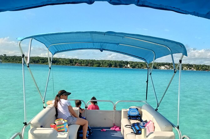 Tour of the Lagoon of Bacalar on pontoon -Collective- - Lago Bacalar and the emerald cenote