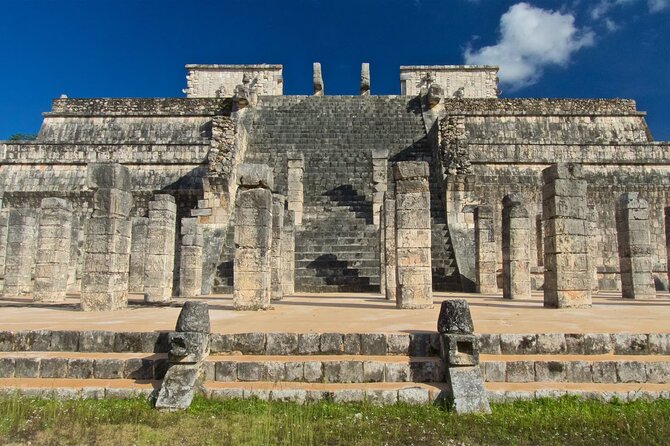 Tour to Chichen Itza-Tickets, food and cenote - Walking through Chichen Itza
