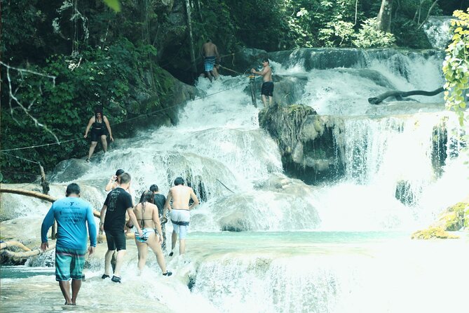 Tour to Copalitilla Magical Waterfalls from Huatulco with admission included - Why Copalitilla is worth the long road from Huatulco