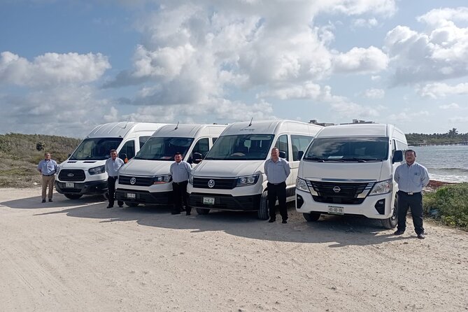 Transfer from Cancun airport to Cancun hotel zone 1 to 8 people - The 20 to 30 minute ride into the Hotel Zone
