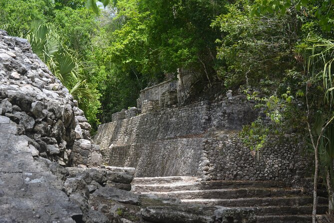 TULUM 4x1 : Archaeological Site, Cenote, 5th Avenue and lunch - Muul ́Ichi Ts ́ono ́ot Cenote: the day’s cool reset