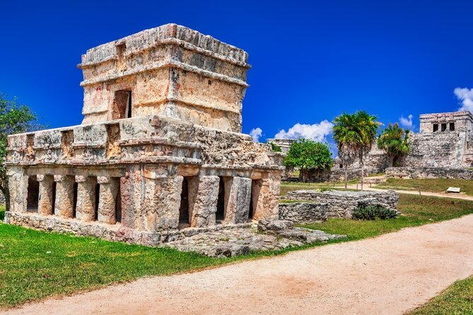 Tulum Mayan Ruins and Cenote Swim from Riviera Maya - Guides can turn a basic excursion into a good one