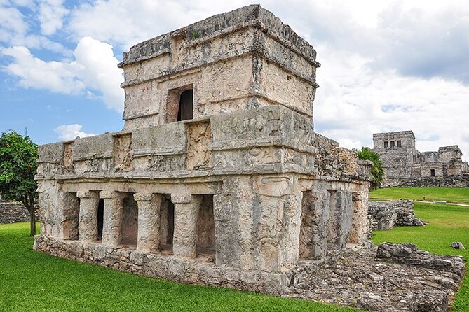 Tulum, Snorkeling with Sea Turtles, Cenote and Beachside Lunch - The guides are a major part of the value