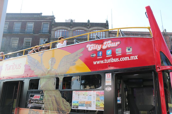 Turibus Hop On Hop Off Mexico City Tour - Choosing the upper deck or lower level