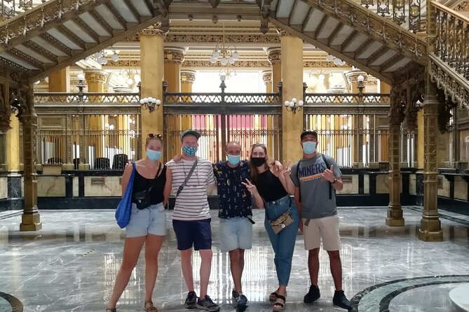 Walking Tour of the Historic Center of Mexico City - Starting in the Zócalo with Mexico City at full scale