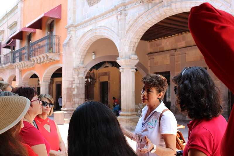 Walking Tour: Temples and Convents (Western Zone) - Capuchinas, San Agustín, and Santa Clara