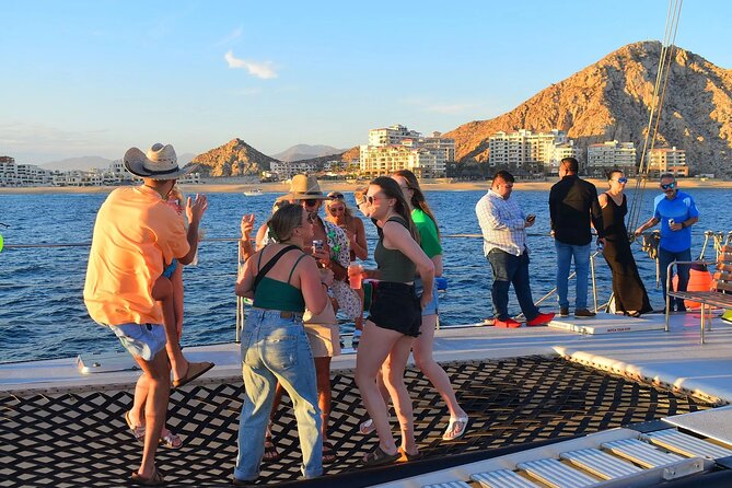 Whale Watching in Cabo: 2-Hour Small Group Tour to The Arch - What the crew can add to the experience