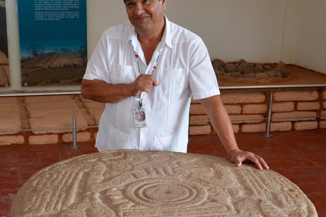 Xihuacan Culture and Archaeology Tour - A local lunch with seafood and handmade tortillas