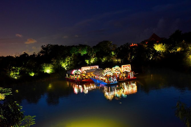 Xoximilco Ticket: Boat Fiesta, Traditional Tasting & Tequila Bar - Tequila, beer, and the open bar