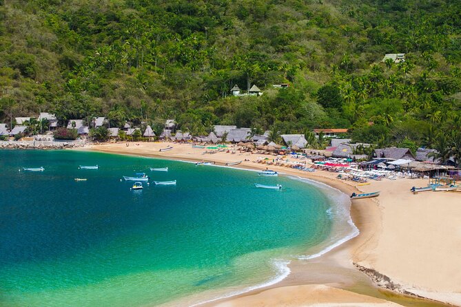 Yelapa Waterfall, BBQ at Exclusive Majahuitas Beach & Open bar - What this Puerto Vallarta boat trip is really like
