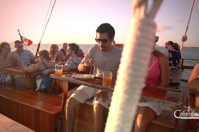 Your Romantic Dinner in Cancun, includes national open bar and live music - Who should book this Cancun dinner cruise?